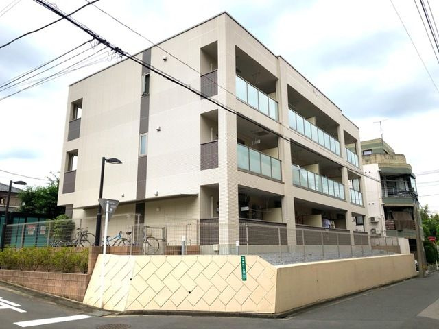 ストーリア