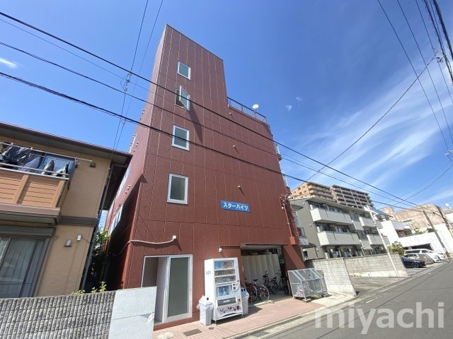 スターハイツの外観