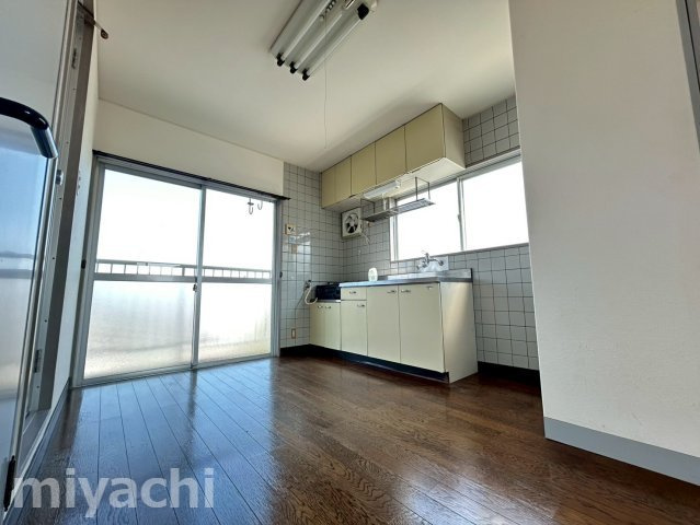 徳島市末広１丁目の賃貸マンション