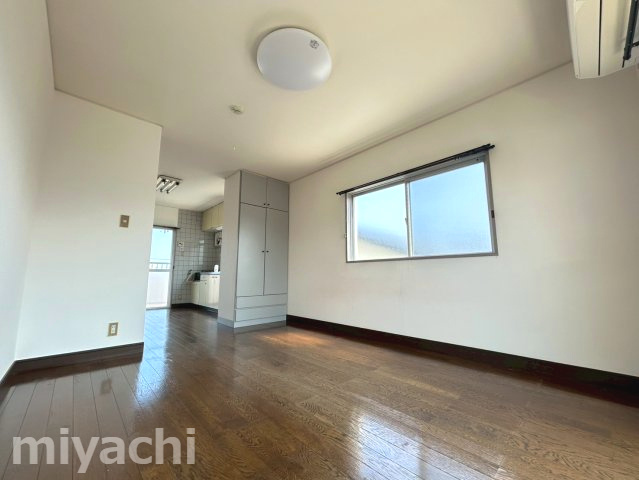 徳島市末広１丁目の賃貸マンションの内装