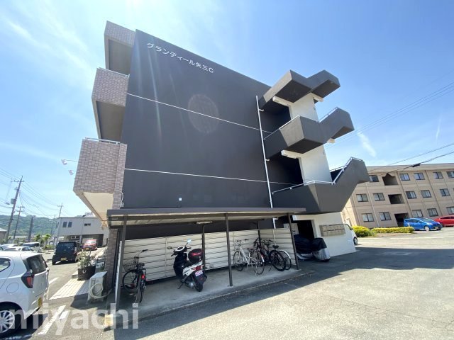 グランディール矢三　C