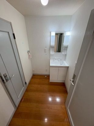 国分ガーデンハイツ　の洗面所