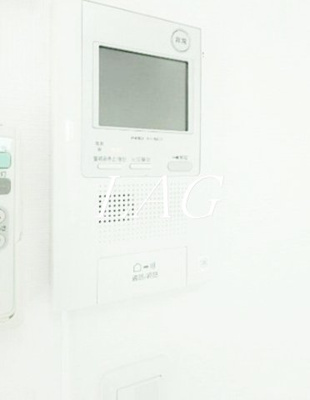 【セキュリティ】 | ガーラ・プレシャス川崎 | モニター付きインターホンです。