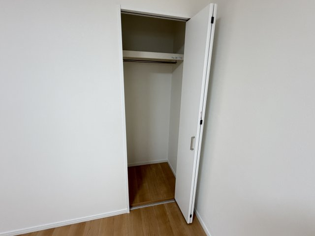 三旺マンション第二植田B棟の収納