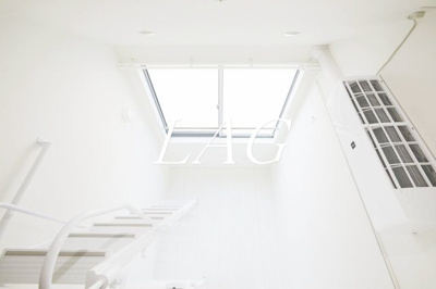 【居間・リビング】 | CocooN中目黒 | 洋室のお部屋です。
