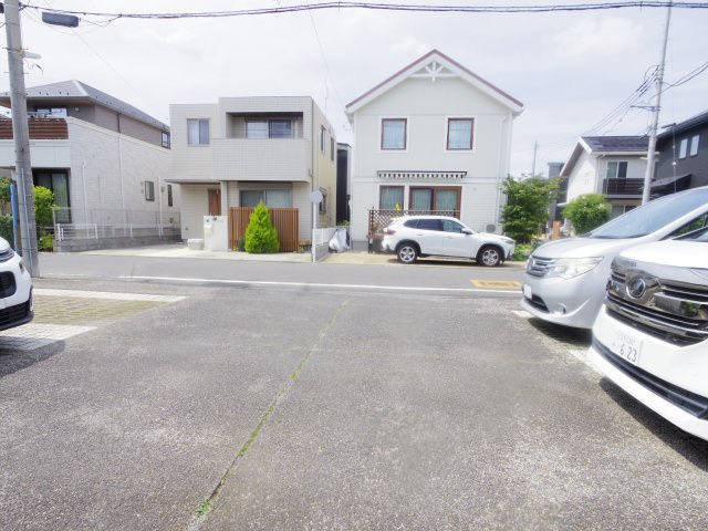 ベルコリーヌＣの駐車場