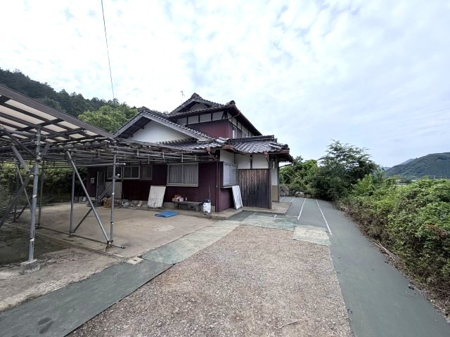 丹波市青垣町栗住野の中古一戸建