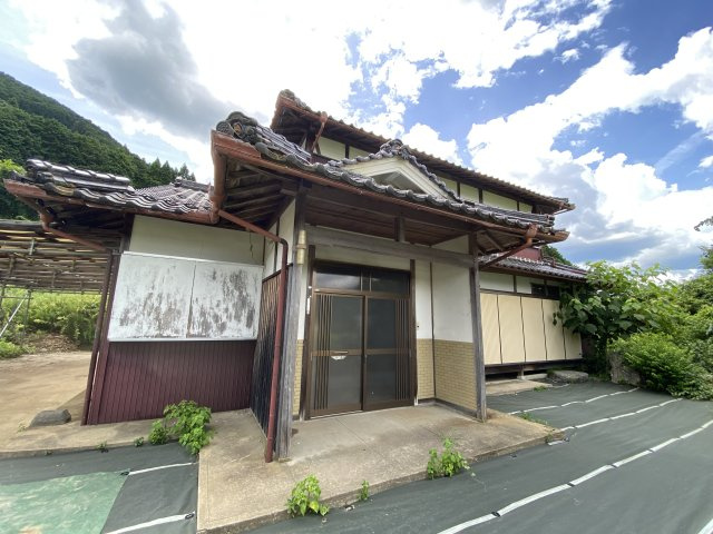 丹波市青垣町栗住野の中古一戸建の外観