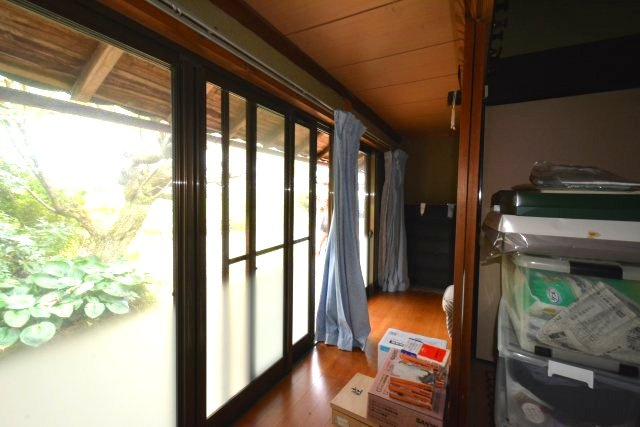 丹波市春日町栢野の中古一戸建のその他|縁側