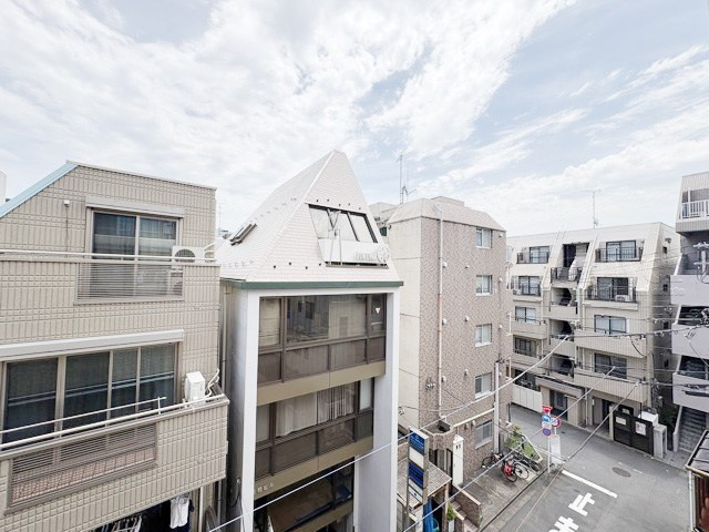【展望】 | 中野新橋ヒミコセラン | バルコニーからの眺望