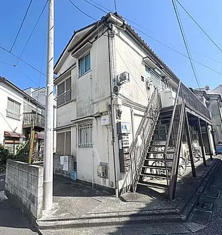ハイツ元町Ａのエントランス