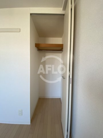 プレサンス天満橋アンジェ　滝川小学校区の収納|プレサンス天満橋アンジェ　クローゼット