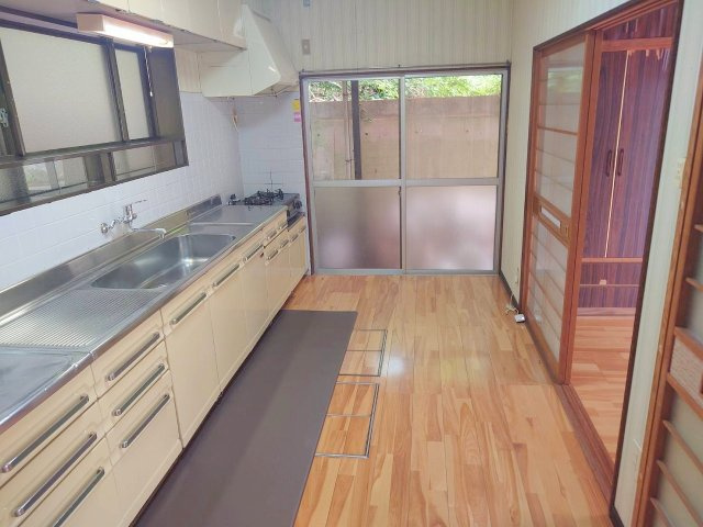 呉市広白岳６丁目の一戸建ての内装