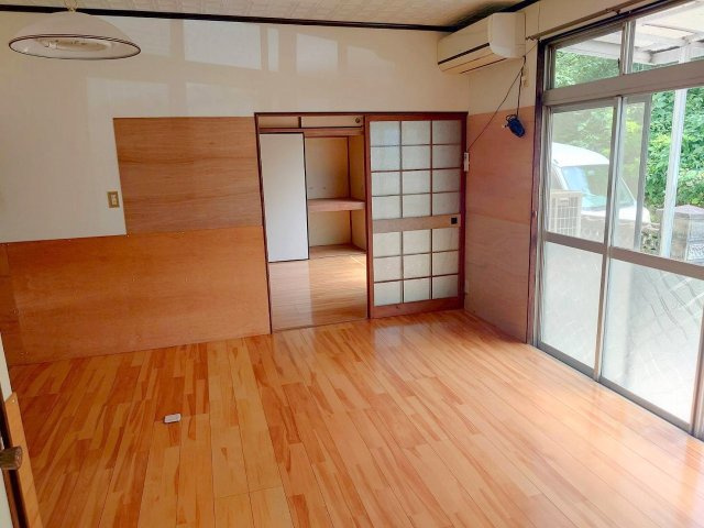 呉市広白岳６丁目の一戸建ての内装
