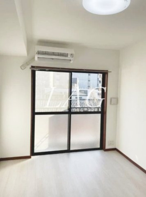 【居間・リビング】 | グランヴァン新宿柏木 | 洋室のお部屋です。