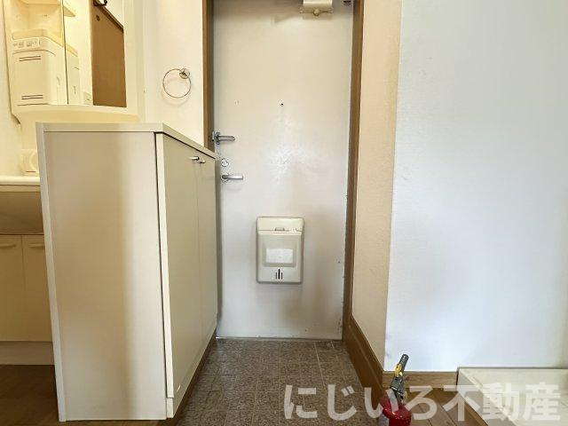 エスタシオン羽ノ浦の玄関