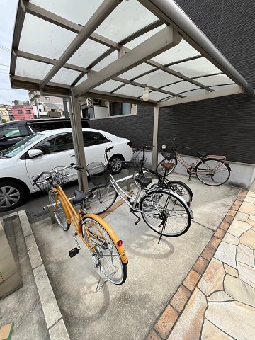 フジパレス野里の外観
