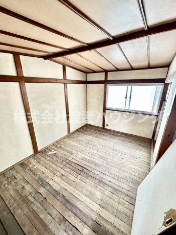 寝屋川清水町一戸建の内装