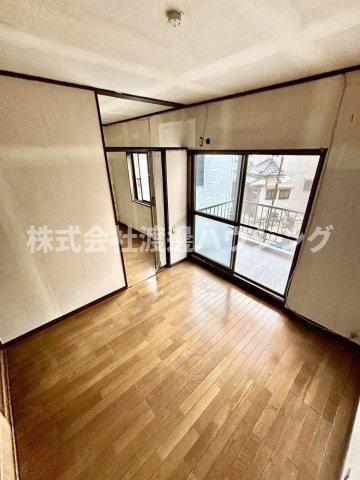 寝屋川清水町一戸建の内装