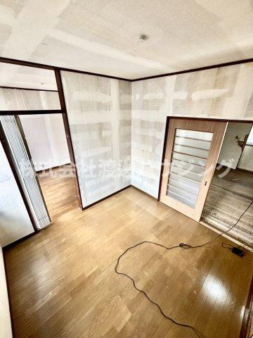 寝屋川清水町一戸建の内装
