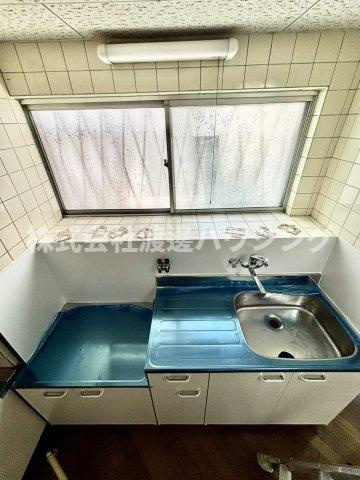 寝屋川清水町一戸建のキッチン