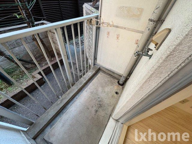 コーポヨシオカのバルコニー|開放的で明るい空間を演出してくれるバルコニーです