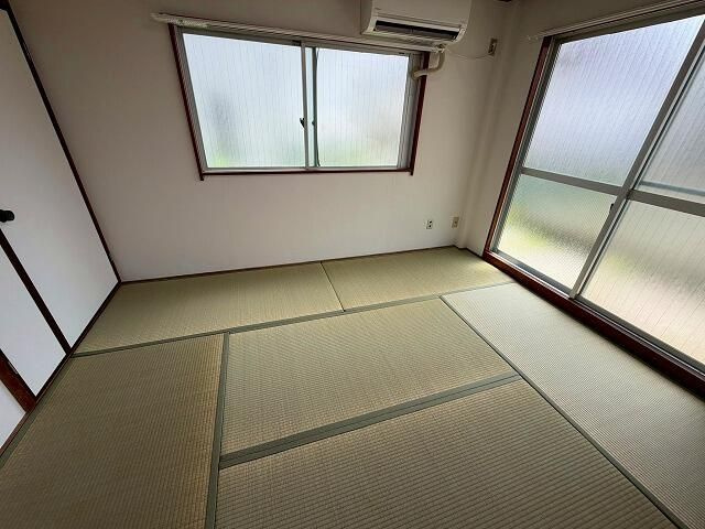 タキカワコーポの居間・リビング