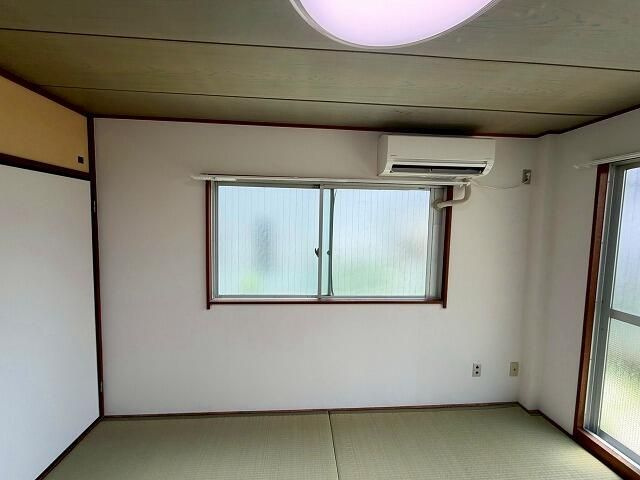 タキカワコーポの和室