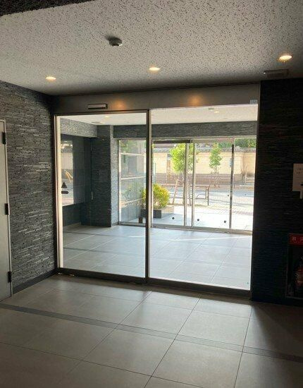 スカイコート上野稲荷町のロビー