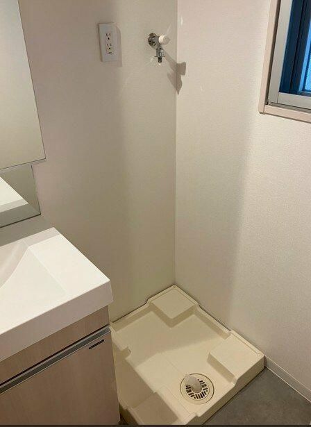 スカイコート上野稲荷町の設備|洗濯機置場