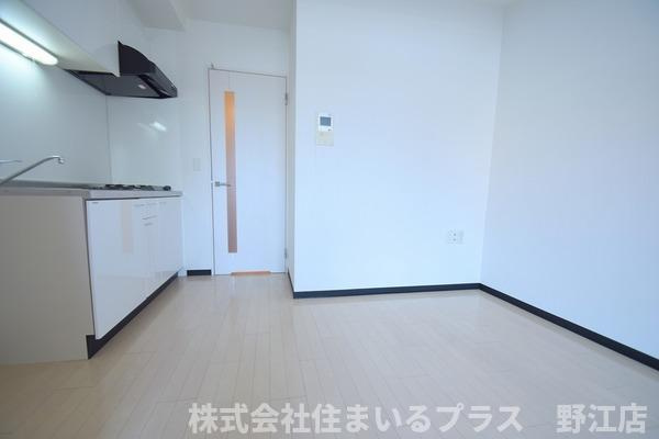 ＣＩＴＹ　ＳＰＩＲＥ鶴見の居間・リビング