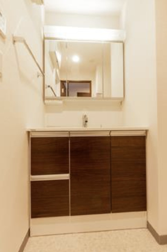 ＡＶＥＮＩＲ渋谷本町の洗面所|※写真は同タイプ住戸です。