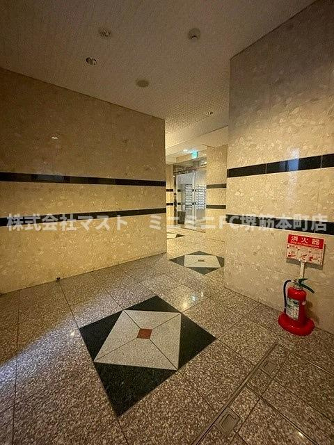 ルミエール瓦屋町のロビー