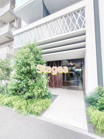 アーバンスカイライン大宮のエントランス