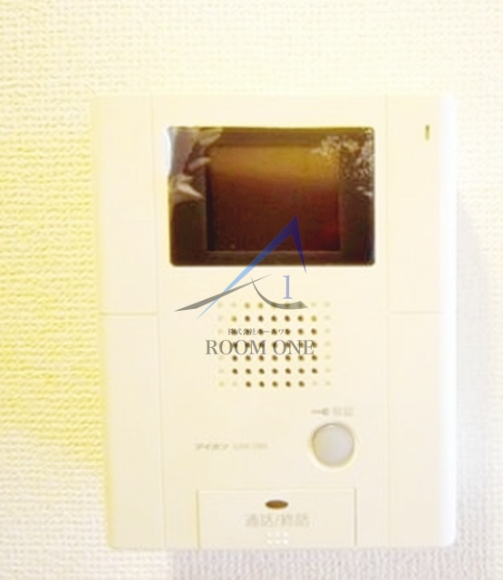 ローズマンションR＆Aの設備|モニター付きインターホンです。
