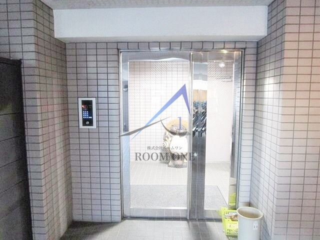 松葉ビルのエントランス|エントランスです。