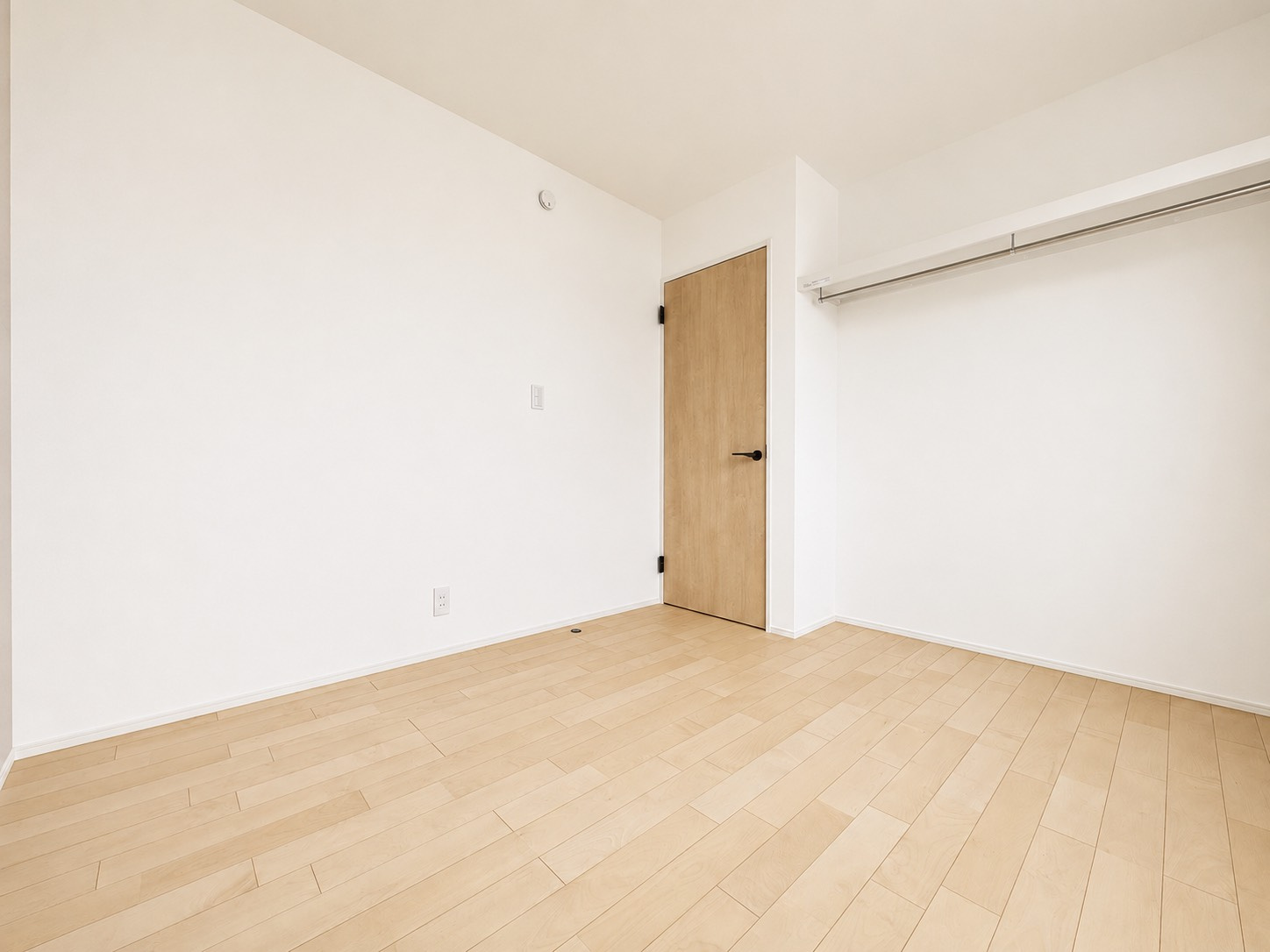 【駅近】下都賀郡壬生町大字安塚中古戸建【アイ工務店設計】の洋室