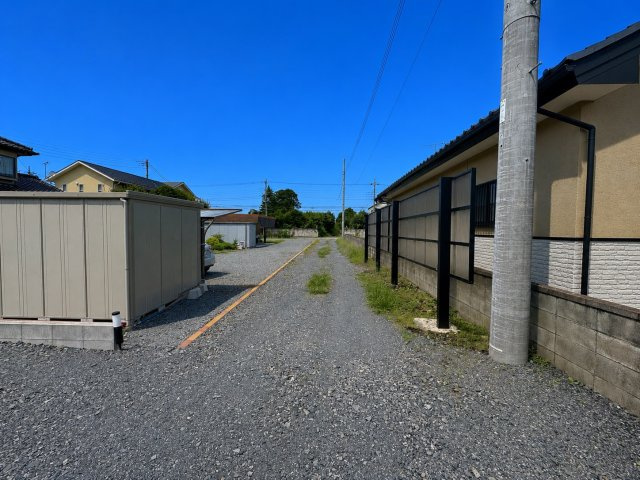 【駅近】下都賀郡壬生町大字安塚中古戸建【アイ工務店設計】の前面道路含む現地写真