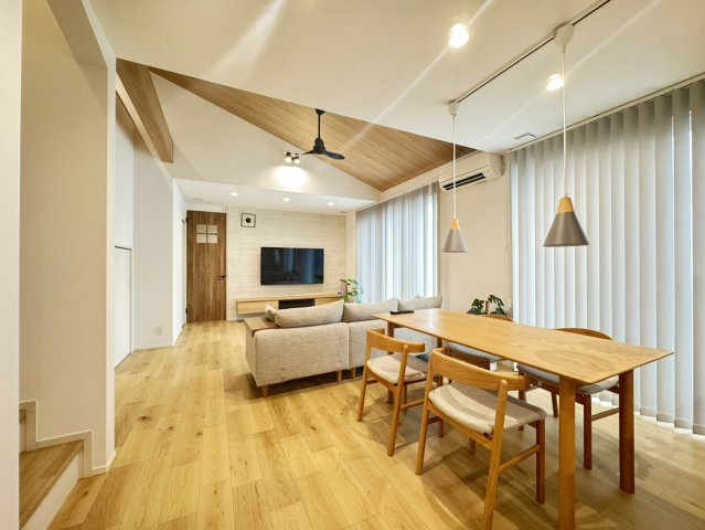 【駅近】下都賀郡壬生町大字安塚中古戸建【アイ工務店設計】の居間・リビング