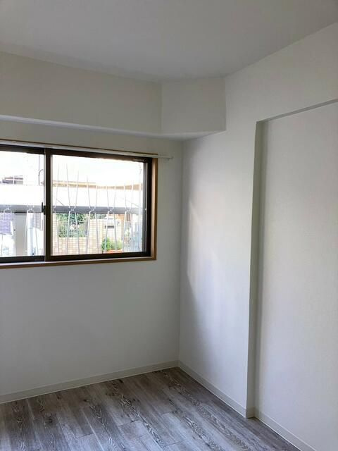 文祥堂マンションの洋室