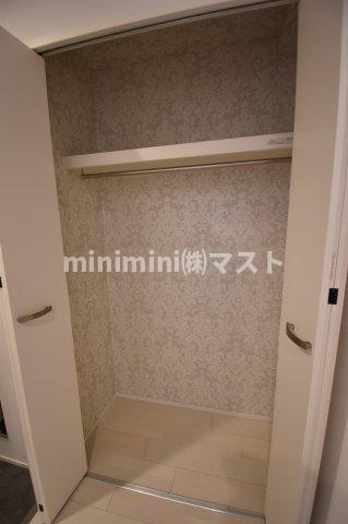 旧称グラシア堺筋本町の収納