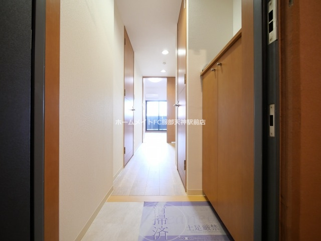 プロスペクト豊中服部 の玄関