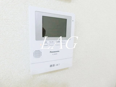 【セキュリティ】 | フォレスト１ | モニター付きインターフォンです。