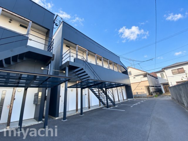ピーススクエア住吉B