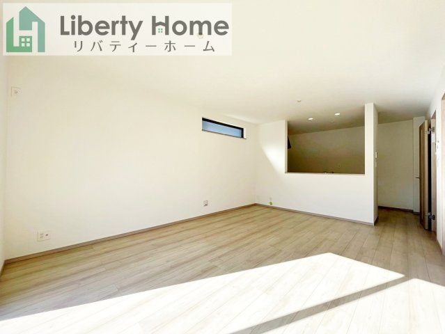 水戸市堀町　新築戸建　A号棟の居間・リビング