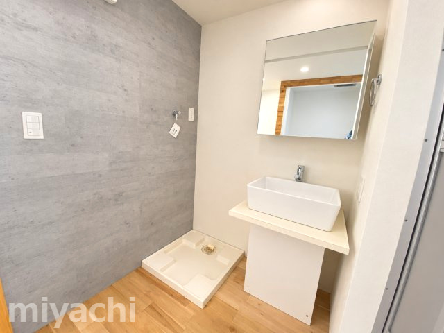 ピーススクエア住吉Aの洗面所