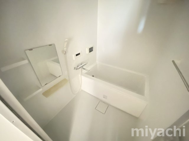 ピーススクエア住吉Aの浴室