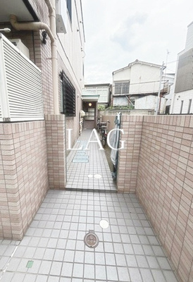 【エントランス】 | ドリームズ | エントランスです。