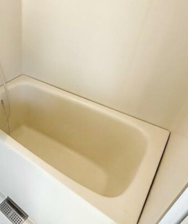 リュミエ越谷の浴室