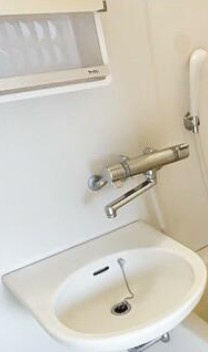 リュミエ越谷の洗面所